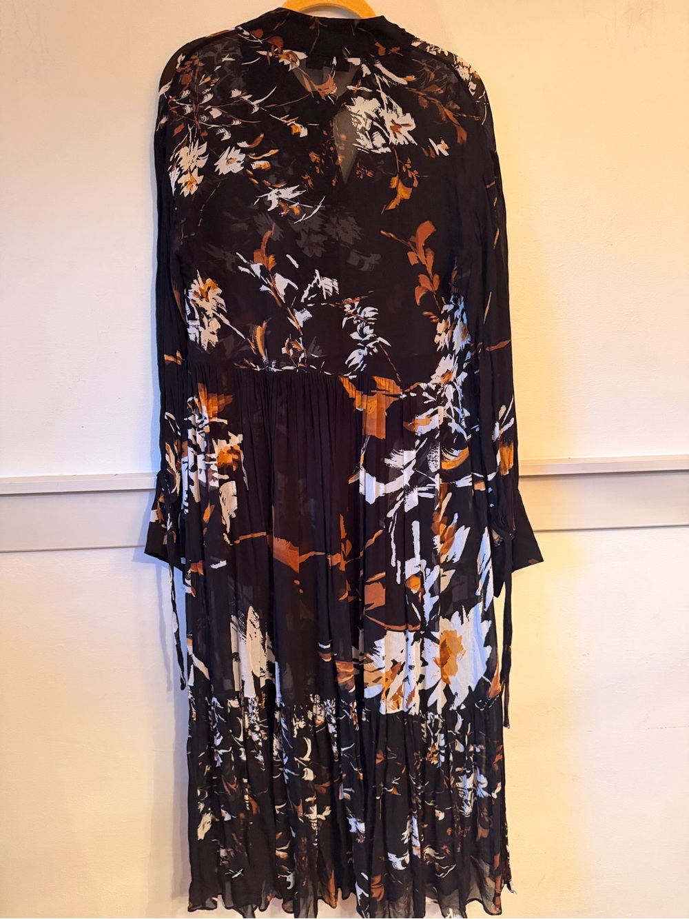 REISS Charolette Black Floral-Print Midi Dress with Rust Accents - Picture 10 of 10